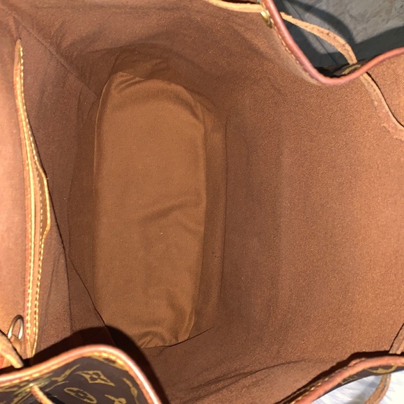 Louis Vuitton Montsouris GM Monogram Backpack - Picture 16 of 17